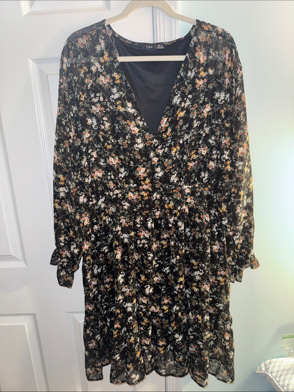 Dex Black Floral V-Neck Tiered Long Sleeve Dress